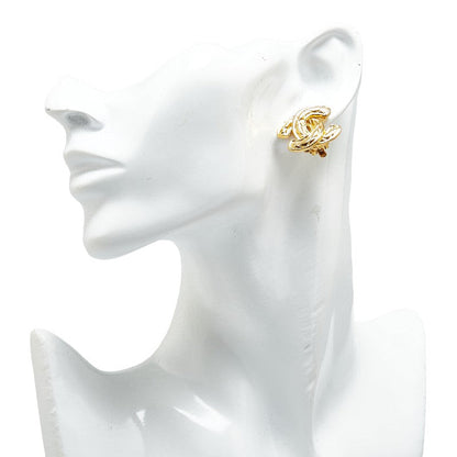 Chanel Quilted CC Clip On Earrings Metal Earrings in Good condition