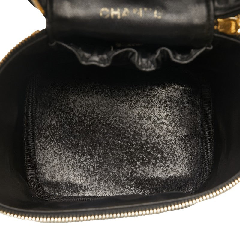 Chanel Vanity Bag Leather Vanity Bag A01998 in Good condition