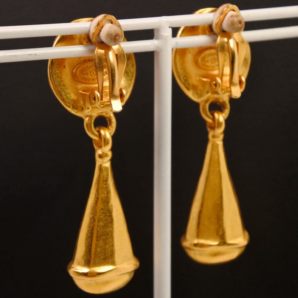 CHANEL Earring Plated Gold gold Swing / COCO Mark Women Used