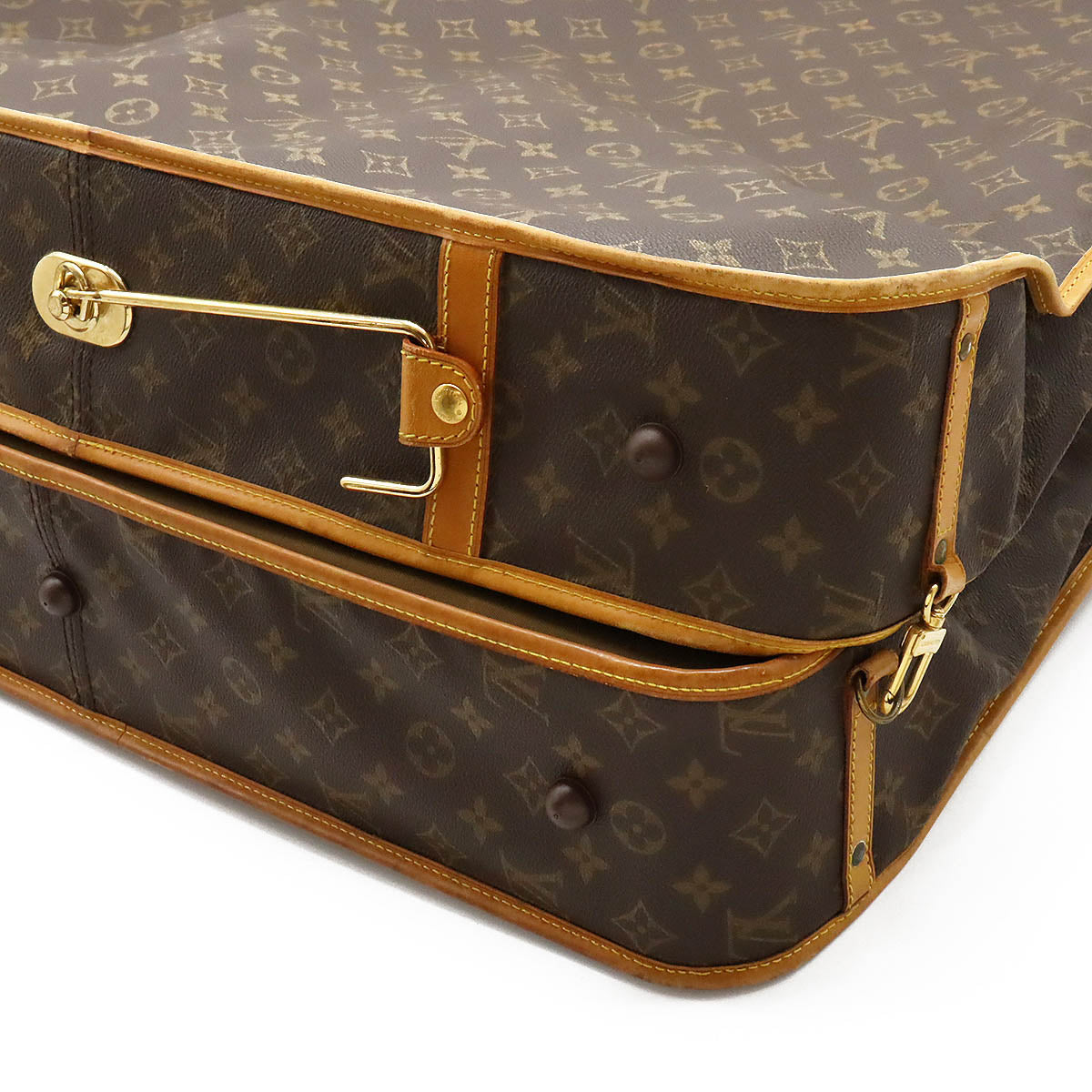 Louis Vuitton Portable Cinq Cintre Garment Case M23412