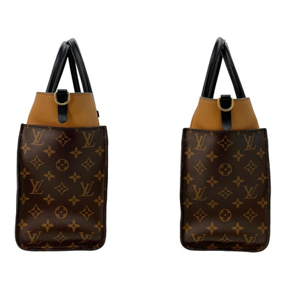 Louis Vuitton Monogram On My Side MM