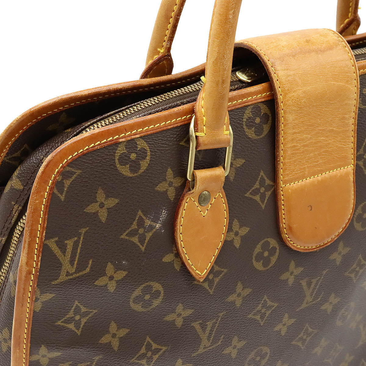 Louis Vuitton Rivoli Document Bag M53380