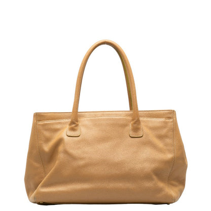 Chanel Leather Tote Bag Leather Tote Bag in Good condition