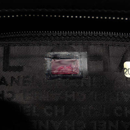 Chanel Vertical Quilt LAX East West Bag Leather Shoulder Bag in Good condition