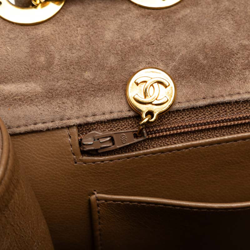 Chanel CC Suede Maxi Classic Single Flap Bag Suede Shoulder Bag in Good condition