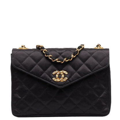Chanel Quilted Velvet Flap Bag Canvas Shoulder Bag in Good condition