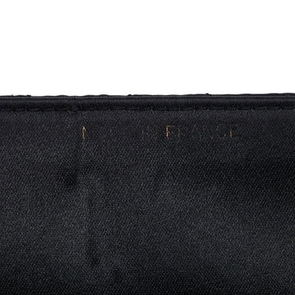 Chanel Quilted Velvet Flap Bag Canvas Shoulder Bag in Good condition