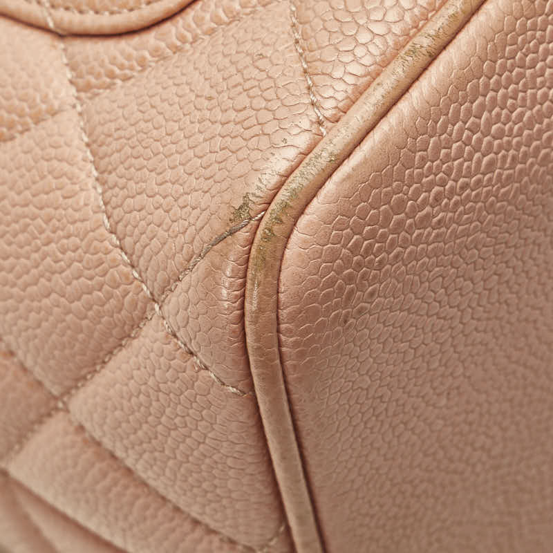 Chanel CC Caviar Medallion Tote  Leather Tote Bag in Good condition