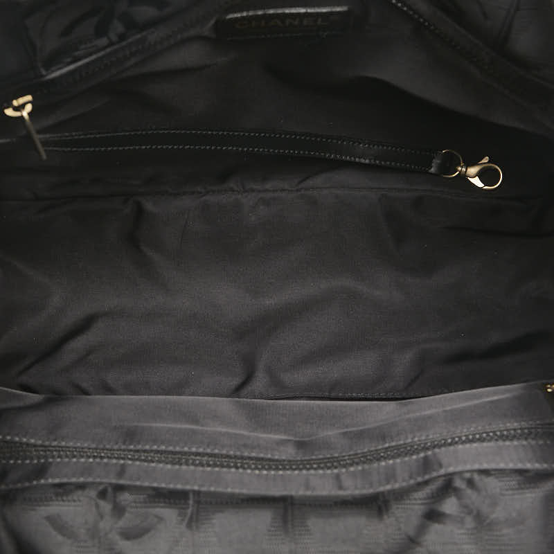 Chanel Nylon Travel Line Tote  Canvas Tote Bag in Good condition