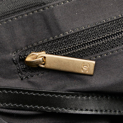 Chanel Nylon Travel Line Tote  Canvas Tote Bag in Good condition