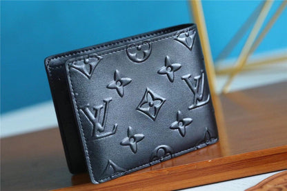 Franco Shops - Louis Vuittons  - 10791