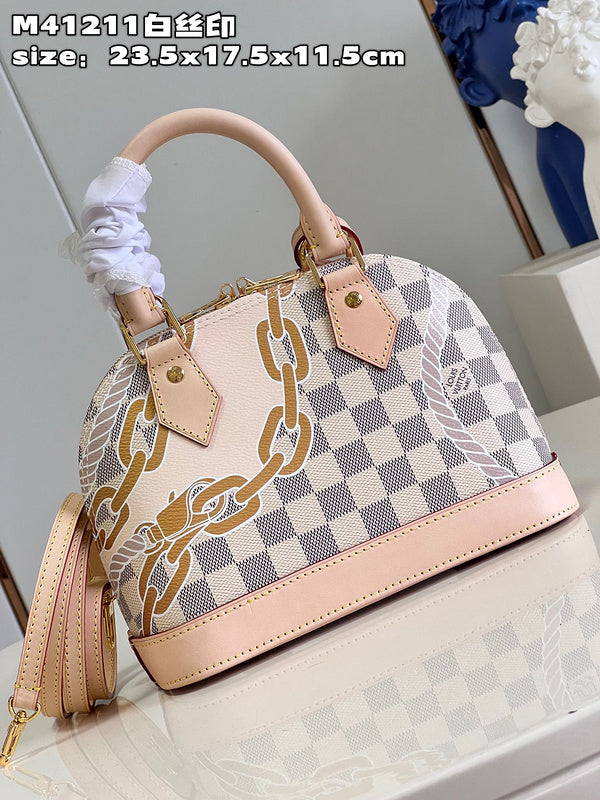 Franco Shops - Louis Vuittons  - 15487