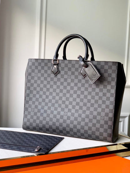 Franco Shops - Louis Vuittons  - 15566