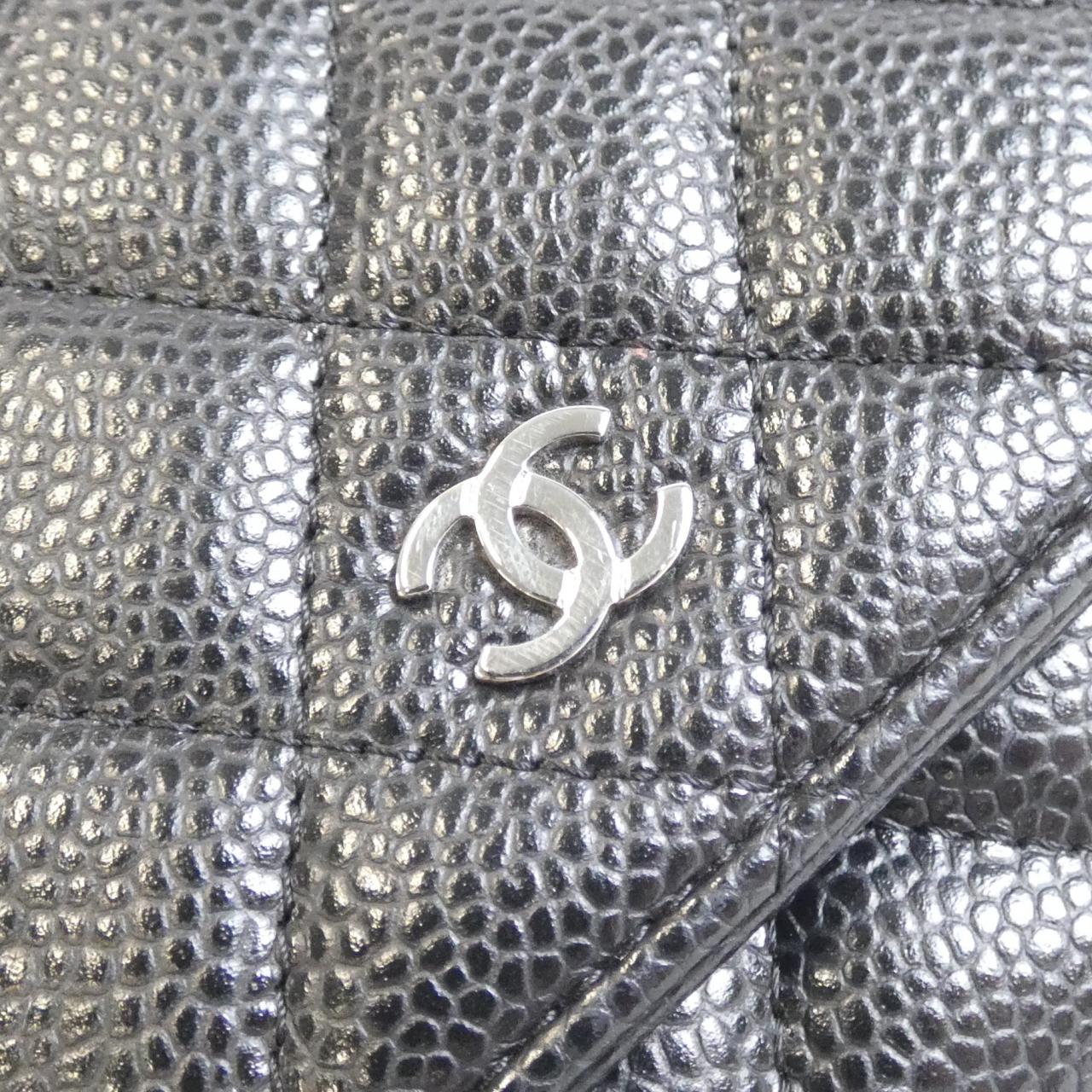 Chanel Timeless Classic Caviar Skin Chain Wallet