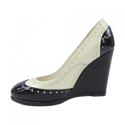 Chanel G31216X09101 Patent Calfskin Shoes