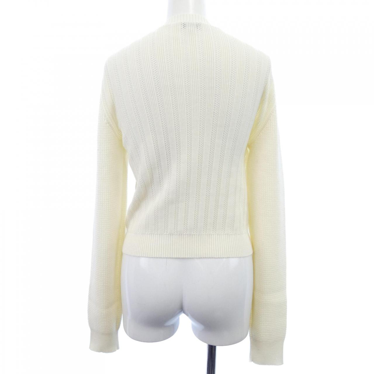 Chanel P70421K10048 Cardigan