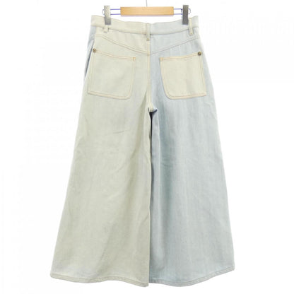 Chanel P58075V44057 Jeans