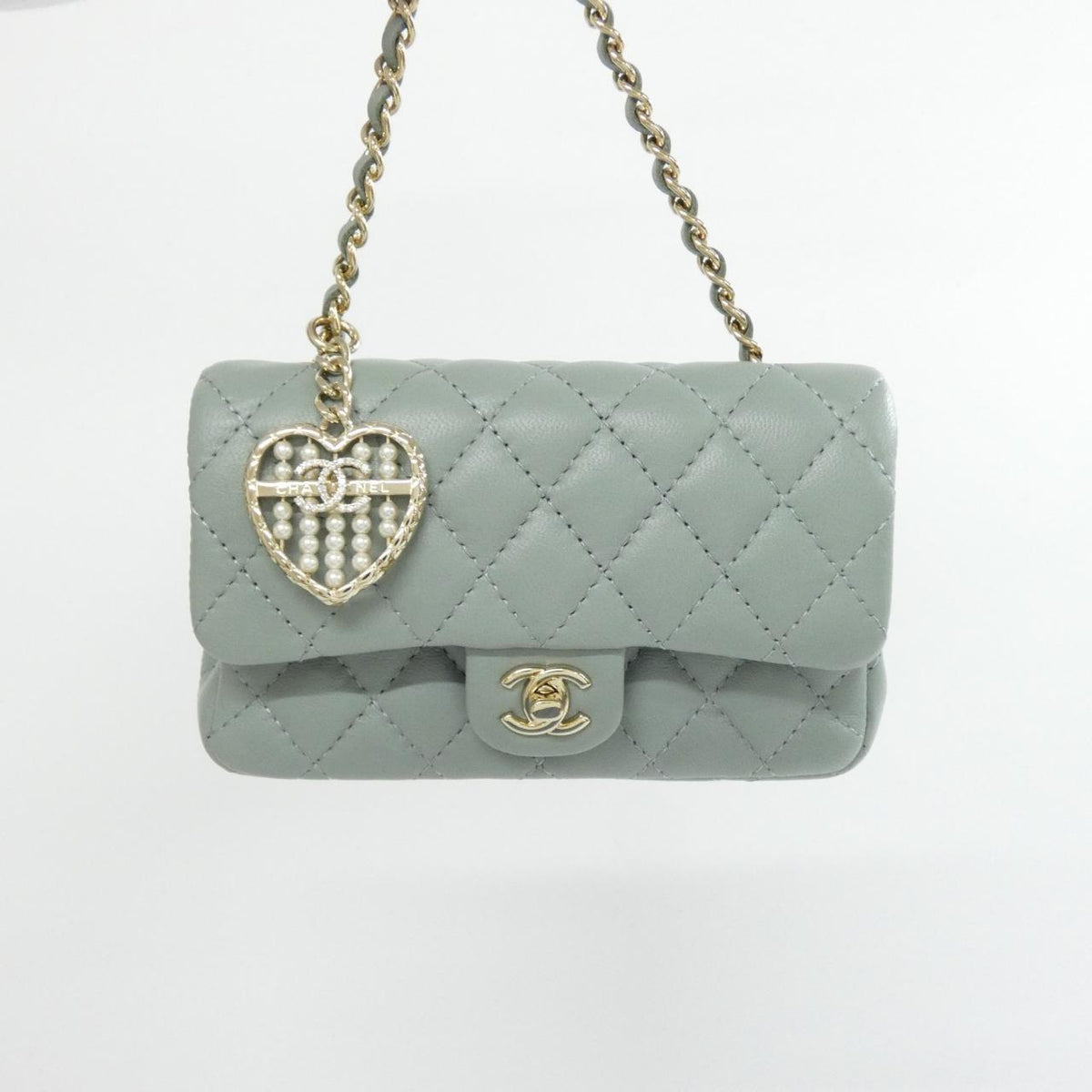 Chanel AP4760 Lambskin Key Holder