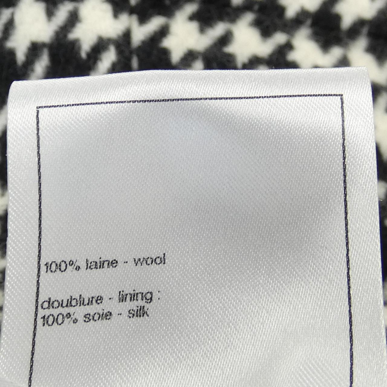 Chanel P77719V60328 Skirt