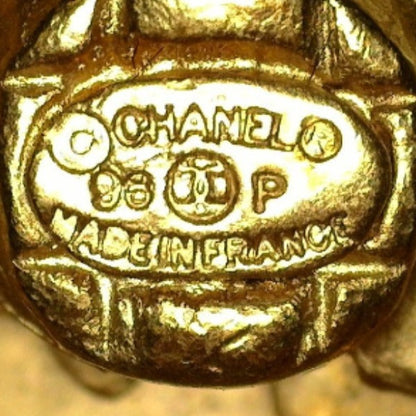 CHANEL Earring Gold Plated gold Earring 96P Women Used