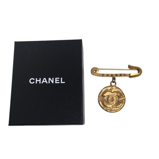 CHANEL Brooch Gold Plated gold COCO Mark antique Gold Plated Women Used