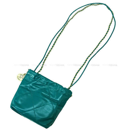 Chanel Shoulder Bag Chanel 22 Mini Matlasse With Medal Charm Chain Bag Green Shiny Calf Skin Mat Gold HW AS3980