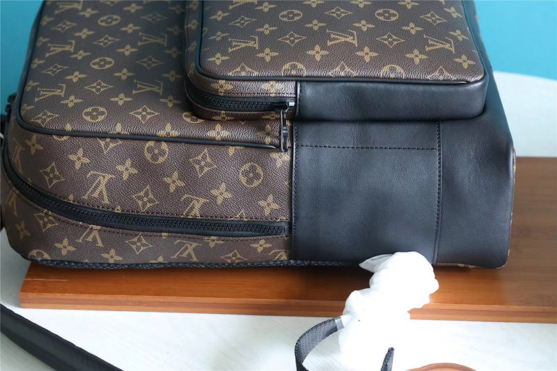 Franco Shops - Louis Vuittons  - 9733