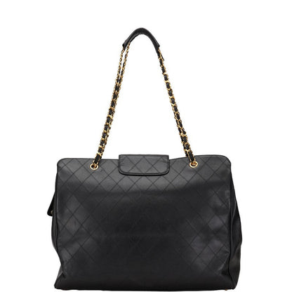 Chanel Quilted Leather Chain Tote Bag Leather Tote Bag in Good condition