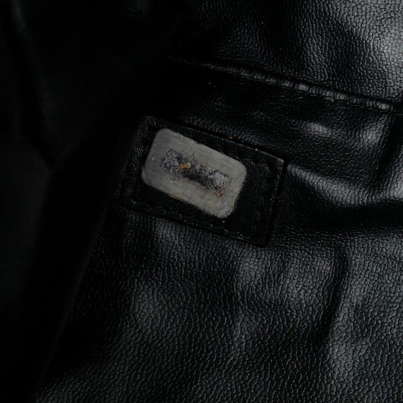 Chanel Quilted Leather Chain Tote Bag Leather Tote Bag in Good condition