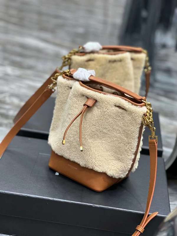 Yves Saint Laurent - Bags