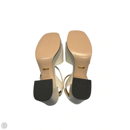 Sandals Luxury Designer By Gucci In White, Size: 9.5