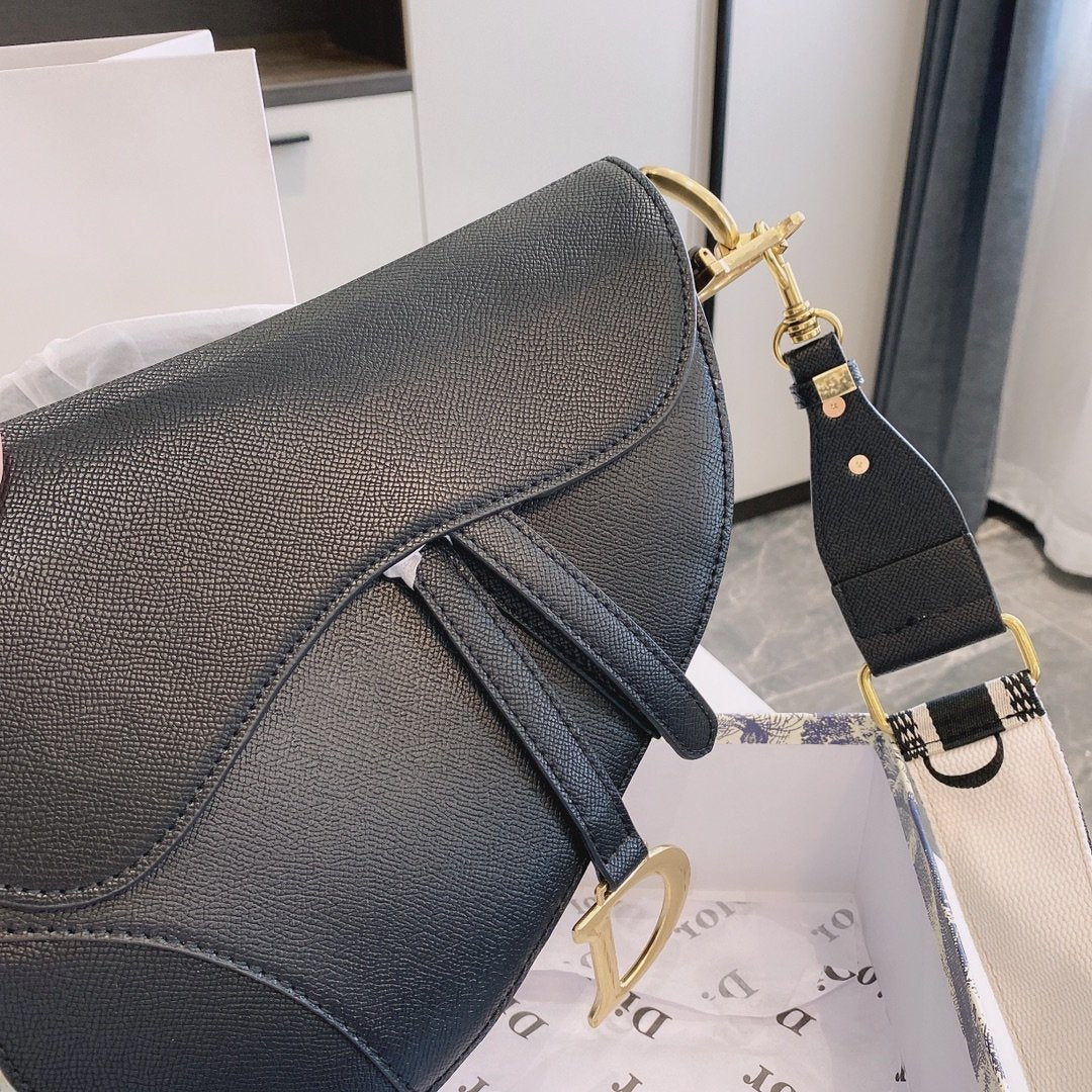 Luxury Edition Bags DIR 052