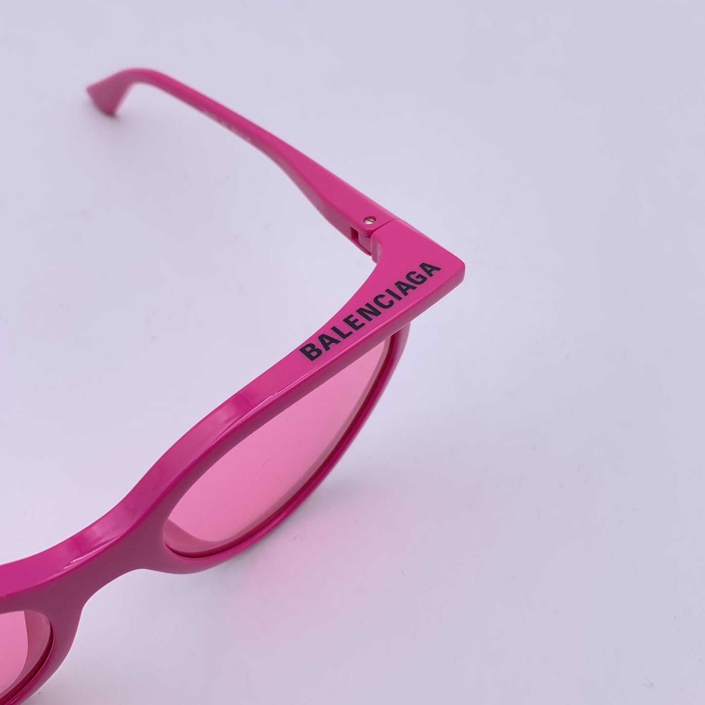 Balenciaga Pink Fuchsia Cat Eye Sunglasses Bb0101S 56/19 140Mm