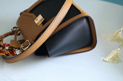 The Franco Shops - Louis Vuittons  - 7866