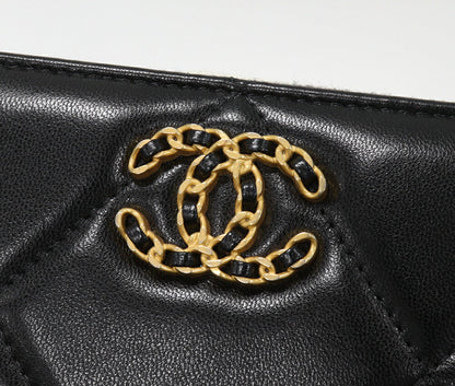 Chanel Lambskin CHANEL 19 Zip Long Wallet AP0948