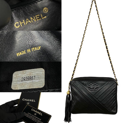 Chanel CC Chevron Camera Bag  Leather Crossbody Bag in Good condition