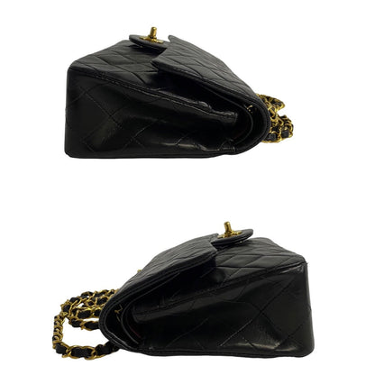 Chanel Classic Small Double Flap Bag  Leather Crossbody Bag in Good condition