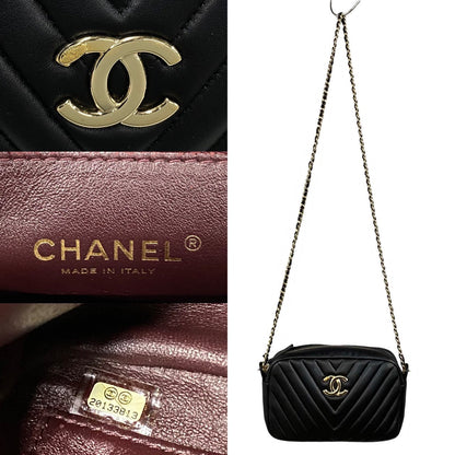 Chanel V Stitch Coco Lambskin Chain Shoulder Bag Leather Shoulder Bag 20S in Excellent condition