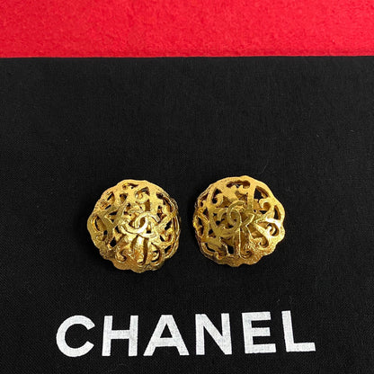 CHANEL Earring Gold Plated gold