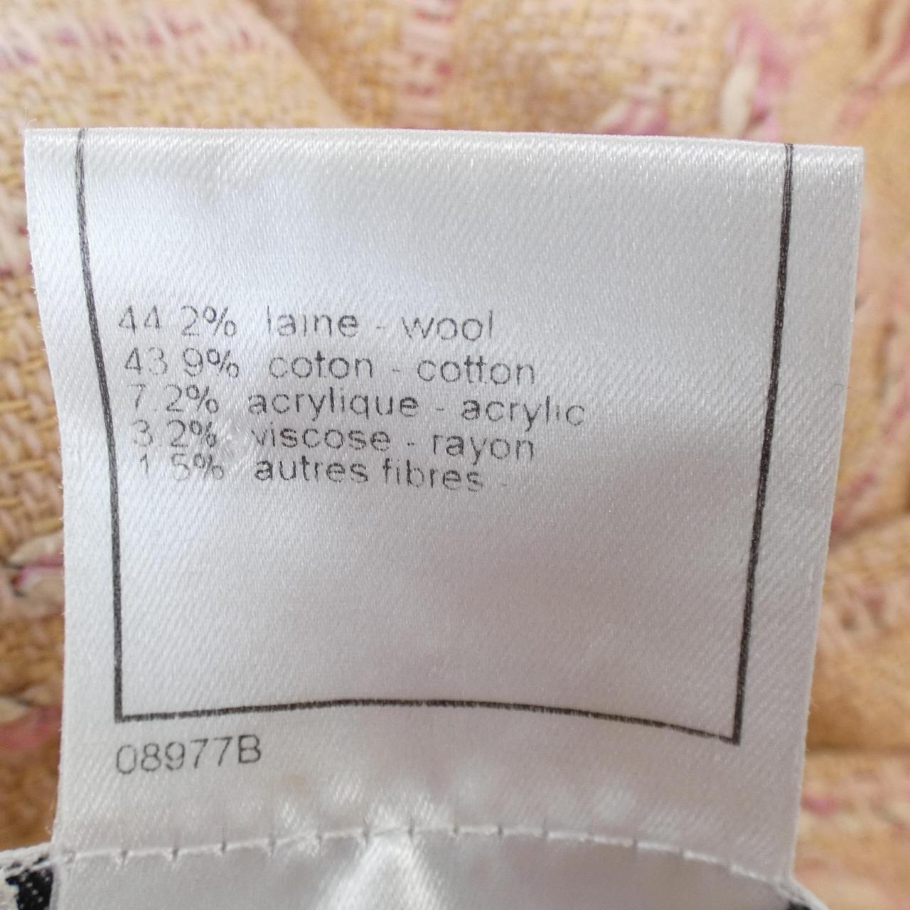 Chanel P13763V07851 Jacket