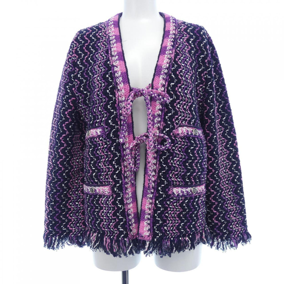 Chanel P70494K10051 Collarless Jacket