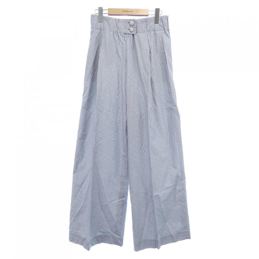 Chanel P76669V48912 Pants