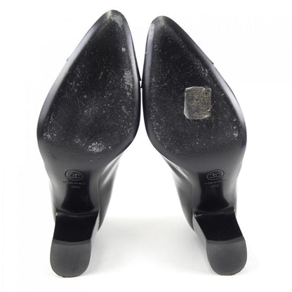 Chanel G45053B13339 Patent Calfskin Pumps