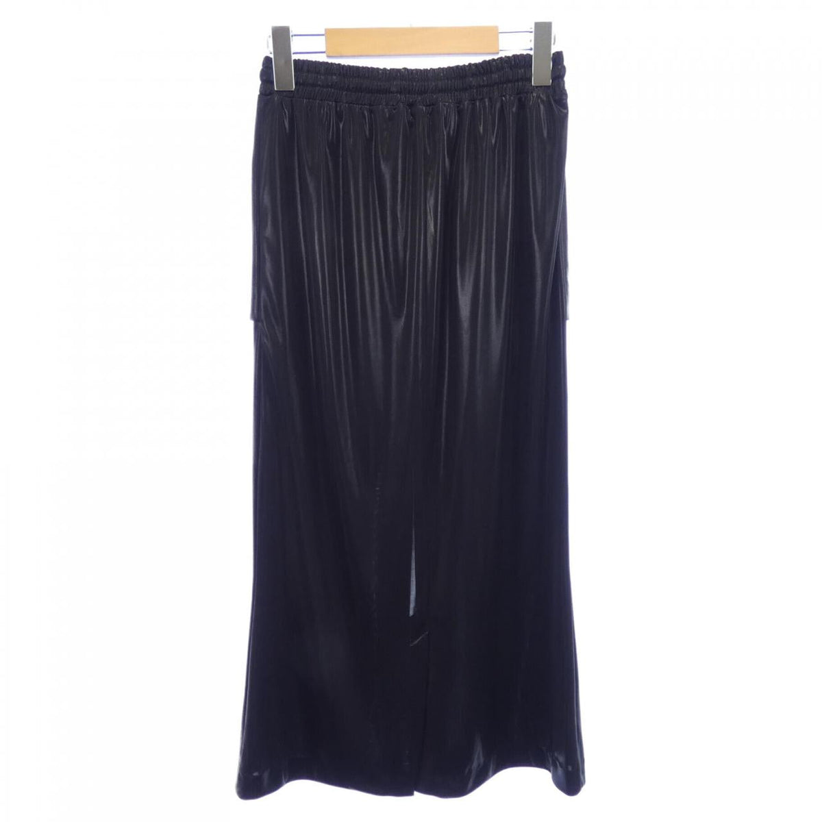 Chanel P43698V28404 Skirt