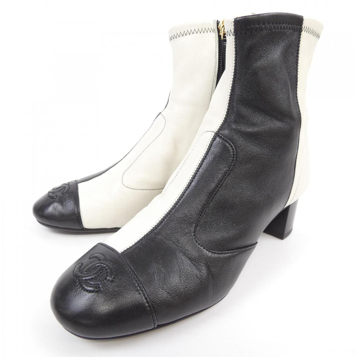 Chanel G35948X54385 Boots
