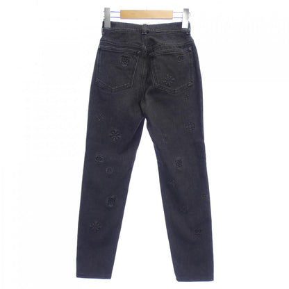 Chanel P70206V61793 Jeans