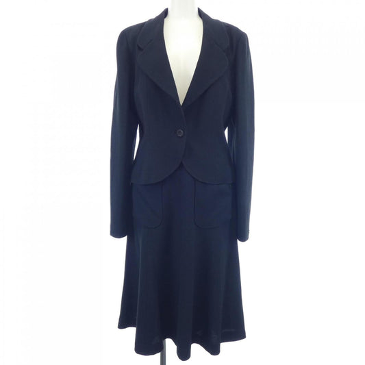 Chanel P18870V10849 02C Suit