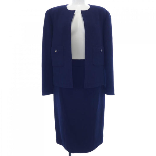 Chanel Suit Set