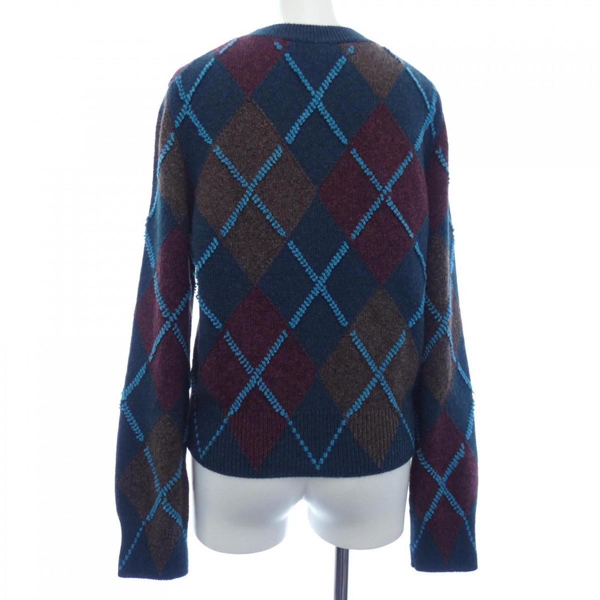 Chanel P77444K11172 Cashmere Knit