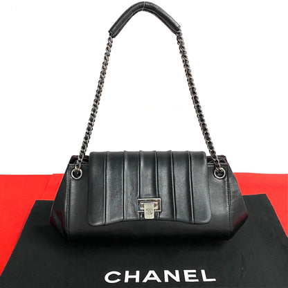 CHANEL Shoulder Bag lambskin black Mademoiselle Chain Shoulder
